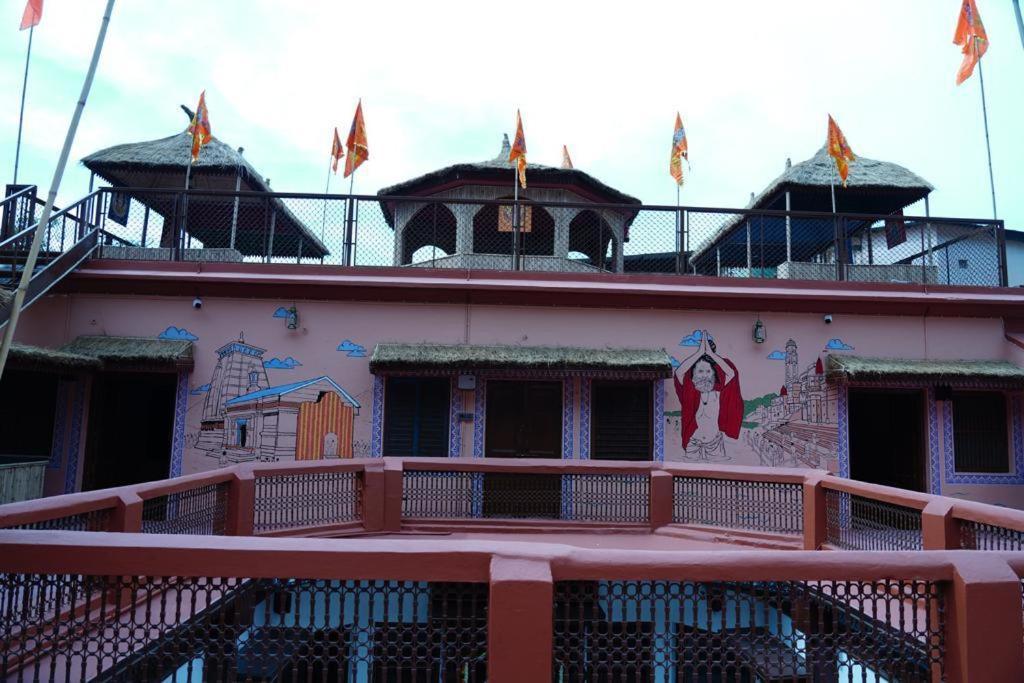 Hotel Vedic Dham Ganga à Rishīkesh Extérieur photo